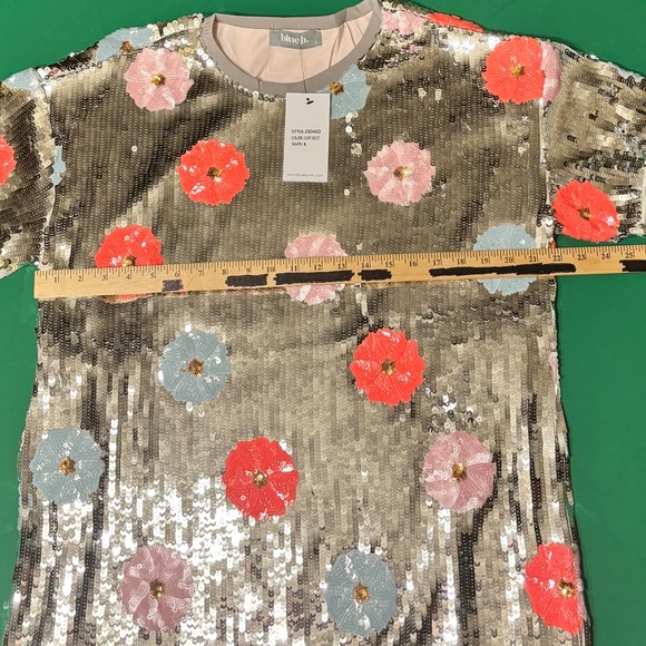 NWT!!! Silver Sequin Floral Mini Dress - Picture 9 of 15